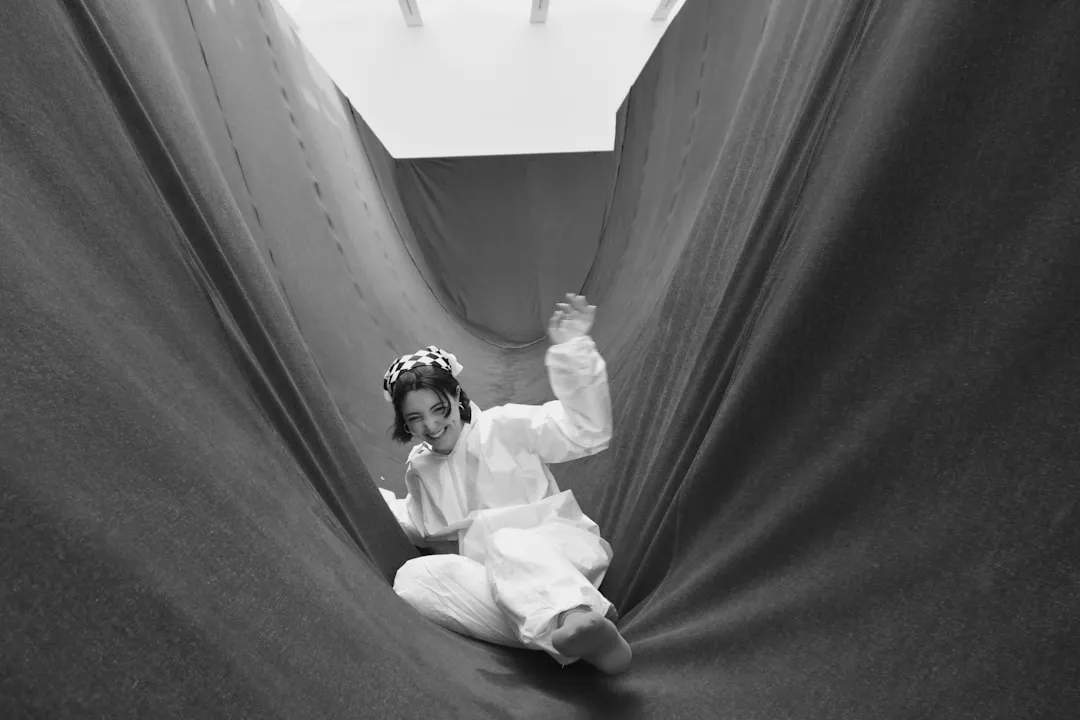 Photo Falling person
