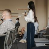 Cum funcționează un embargo informativ în presă